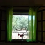 Marianthi Apartman Lászi