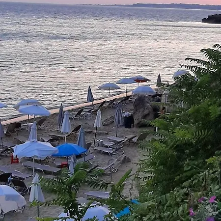 Marianthi * Lassi (Kefalonia)